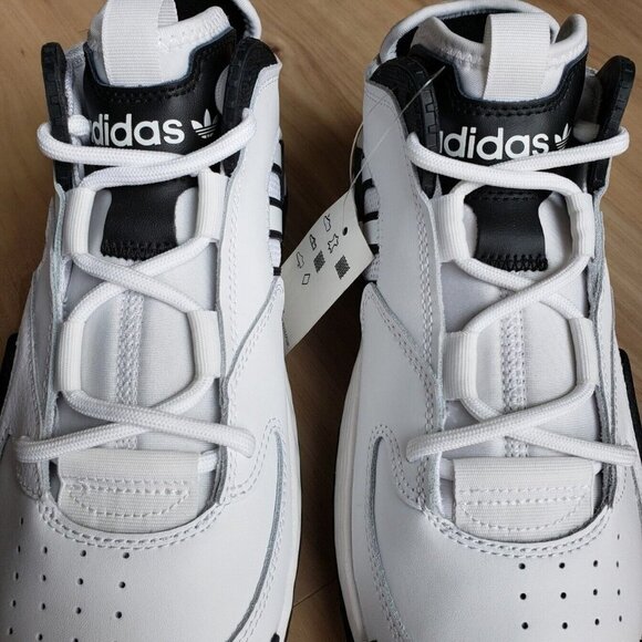 Adidas Streetball Basketball Shoes White & Black Sneakers Mens Size 7.5 NEW main image 12